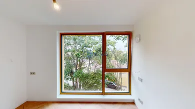 Na predaj 2-izbový byt, 61 m², Bratislava-Ružinov, Mlynské Luhy