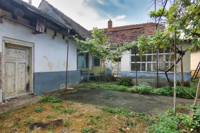 Na predaj dom, 108 m², Šúrovce, Hlohovská