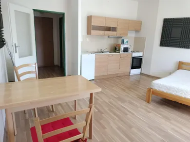 Mieszkania na wynajem, 1-pokojowe, Košice-Juh · €470