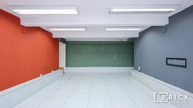 Na prenájom komerčné v Bratislava-Staré Mesto · €1 097 · Dokončené