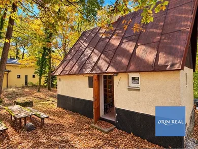 Na predaj 4-izbový rekreačný dom, 74 m², Pezinok, Kučišdorfská dolina