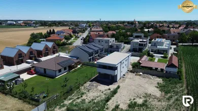 Na predaj dom v Bratislava-Jarovce · €389 000 · Novostavba