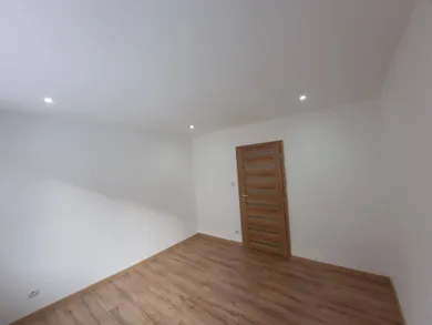 Na predaj 3-izbový byt, 74 m², Komárno, Rákócziho ul.