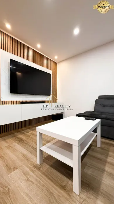 Na prenájom 2-izbový byt, 55 m², Košice-Západ, Rožňavská