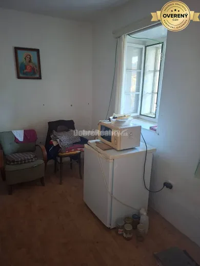 Na predaj 5-izbový dom, 105 m², Jasová