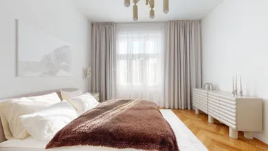 Na predaj 3-izbový byt, 73 m², Bratislava-Staré Mesto, Flöglova