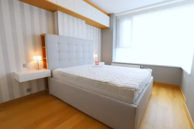 Na prenájom 2-izbový byt, 53 m², Bratislava-Staré Mesto, Landererova
