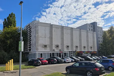 Na predaj objekt, 14 m², Bratislava-Petržalka, Medveďovej