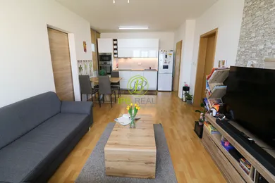 Na predaj 2-izbový byt, 61 m², Most pri Bratislave, M. R. Štefánika