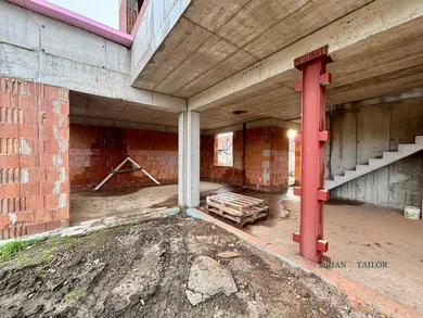 Na predaj dom, 93 m², Bratislava-Nové Mesto