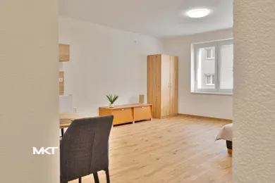 Byty na prenájom 1-izbový, Zvolen · €480