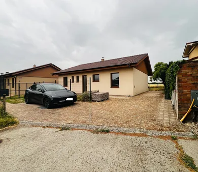 Na predaj dom v Kvetoslavov · €329 900 · Novostavba