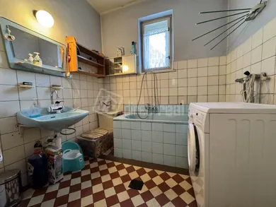 Na predaj dom v Liptovský Mikuláš · €239 000 · Pôvodný stav