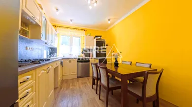 Na predaj 4-izbový dom, 157 m², Pezinok, Dr.Bokesa