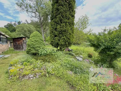 Na predaj pozemok, Uhrovec, Partizánska
