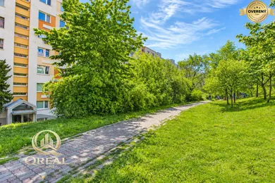 Mieszkania na sprzedaż, 3-pokojowe, Bratislava-Karlova Ves · €268 000