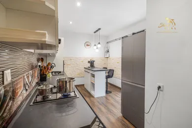 Na predaj 4-izbový byt, 105 m², Vyhne