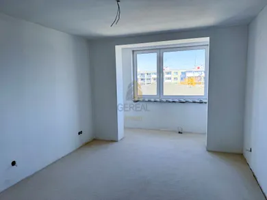 Na predaj 4-izbový byt, 133 m², Trebišov