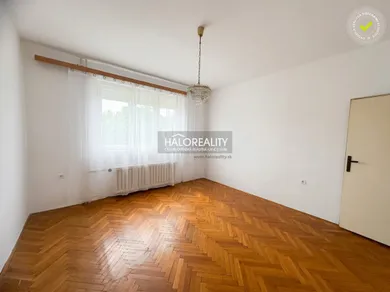 Na predaj dom, 179 m², Slovenský Grob