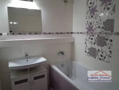 Na prenájom 3-izbový byt, 75 m², Šurany, MDŽ