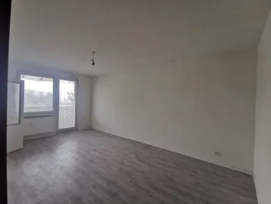 Na predaj 3-izbový byt, 74 m², Nové Zámky