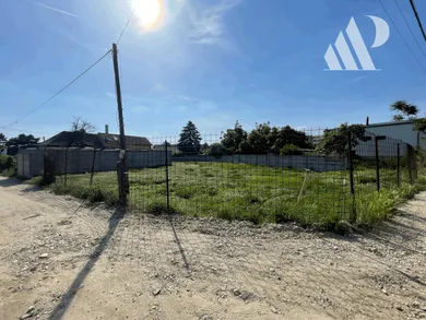 Działki na sprzedaż, Bratislava-Ružinov · €249 000