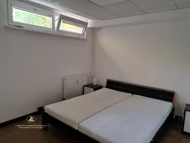 Na prenájom byt v Bratislava-Karlova Ves · €700 · Dokončené