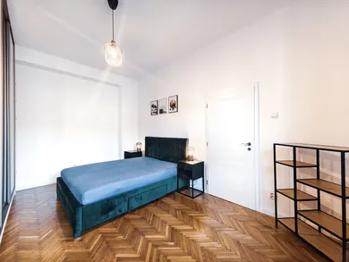 Na prenájom 2-izbový byt, 54 m², Košice-Staré Mesto, Baštová