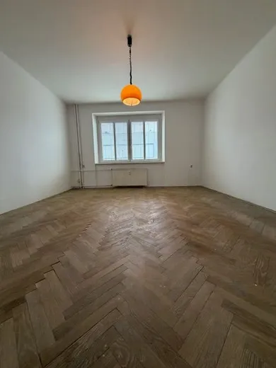 Na predaj 3-izbový byt, 72 m², Bratislava-Nové Mesto, Vajnorská