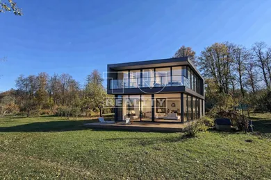 Дачные дома на продажу, Rajecké Teplice · €69 000
