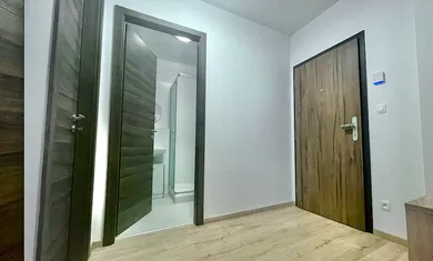 Na prenájom 2-izbový byt, 59 m², Trnava, Trnava / Novomestská