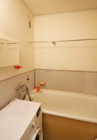 Na predaj 3-izbový byt, 623 m², Žiar nad Hronom