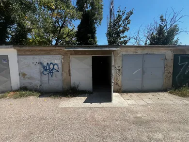 Na predaj objekt, 16 m², Bratislava-Nové Mesto, Vyhnianska cesta