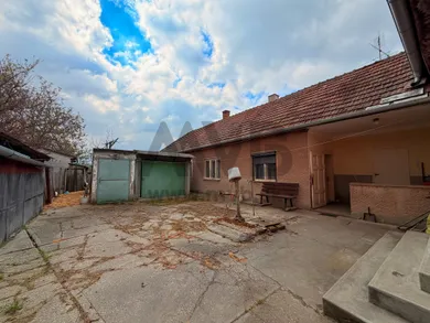 Na predaj dom, 206 m², Moča
