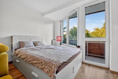 Na predaj 1-izbový byt, 40 m², Bratislava-Nové Mesto, Nobelova