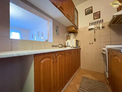 Na predaj 3-izbový byt, 59 m², Levice