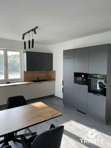 Byty na prenájom 3-izbový, Nové Zámky · €800