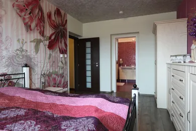 Na predaj 4-izbový byt, 163 m², Bratislava-Petržalka, Krasovského