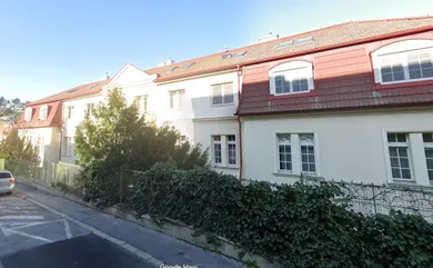 Na predaj 2-izbový byt, 83 m², Bratislava-Staré Mesto, Vansovej