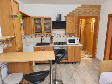 Na predaj 1-izbový byt, 36 m², Levice, Ul. Z. Nejedlého