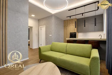 Byty na prenájom 3-izbový, Bratislava-Staré Mesto · €1 100