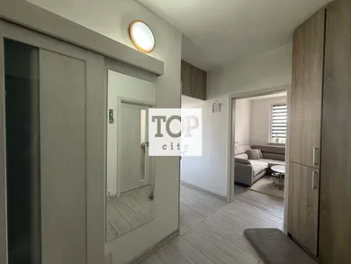 Na predaj 3-izbový byt, 58 m², Poprad, -