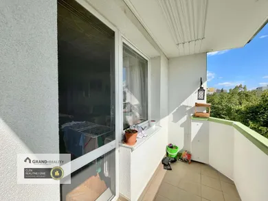 Na predaj 4-izbový byt, 84 m², Skalica, Dr. Clementisa