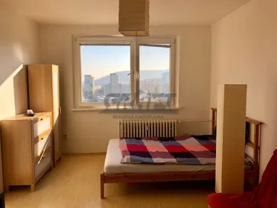 Mieszkania na sprzedaż, 1-pokojowe, Bratislava-Dúbravka · €160 000