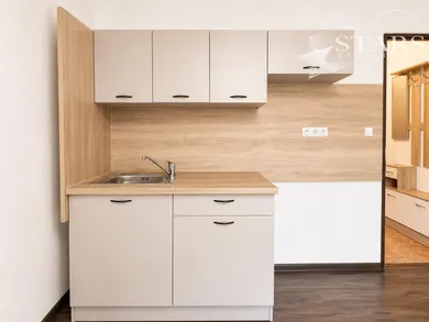 Na predaj 1-izbový byt, 20 m², Nitra, -