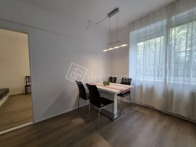 Na prenájom 2-izbový byt, 55 m², Bratislava-Staré Mesto, Záhrebská
