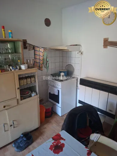 Na predaj 5-izbový dom, 105 m², Jasová
