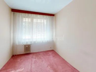 Na predaj 4-izbový byt, 77 m², Bratislava-Karlova Ves, Pustá