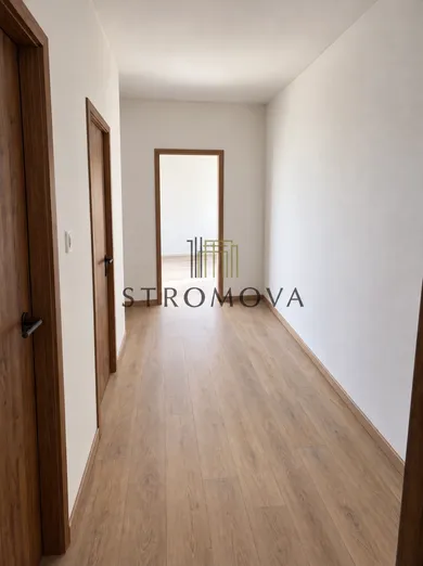 Na predaj 2-izbový byt, 54 m², Košice-Staré Mesto, Stromová
