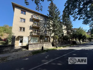 Byty na prenájom 3-izbový, Banská Bystrica · €850